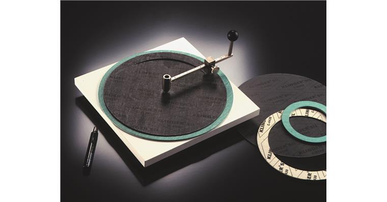 Ring and seal cutter with cutting base for ring dia. 25–300 mm