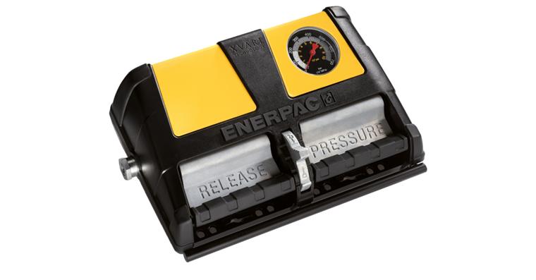 Air-operated hydraulic pump XA12 w/o pressure gauge, usable oil volume 2 l